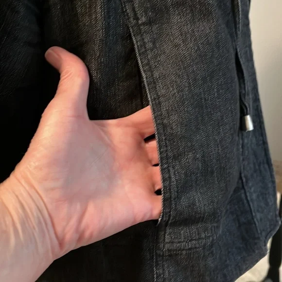 Sandro Cropped Denim Jacket - Picture 8 of 14